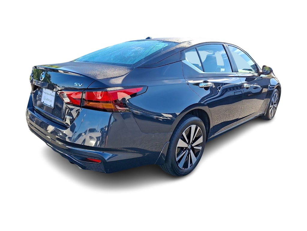 Thumbnail: 2022 Nissan Altima - 14