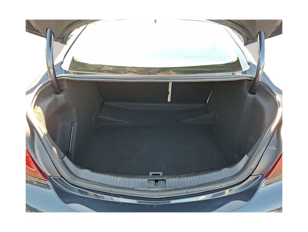 Thumbnail: 2014 Buick Regal - 12