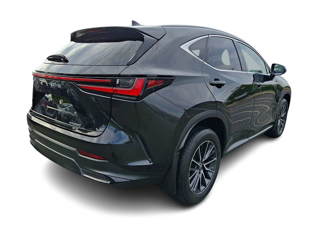 Thumbnail: 2024 Lexus ES - 15