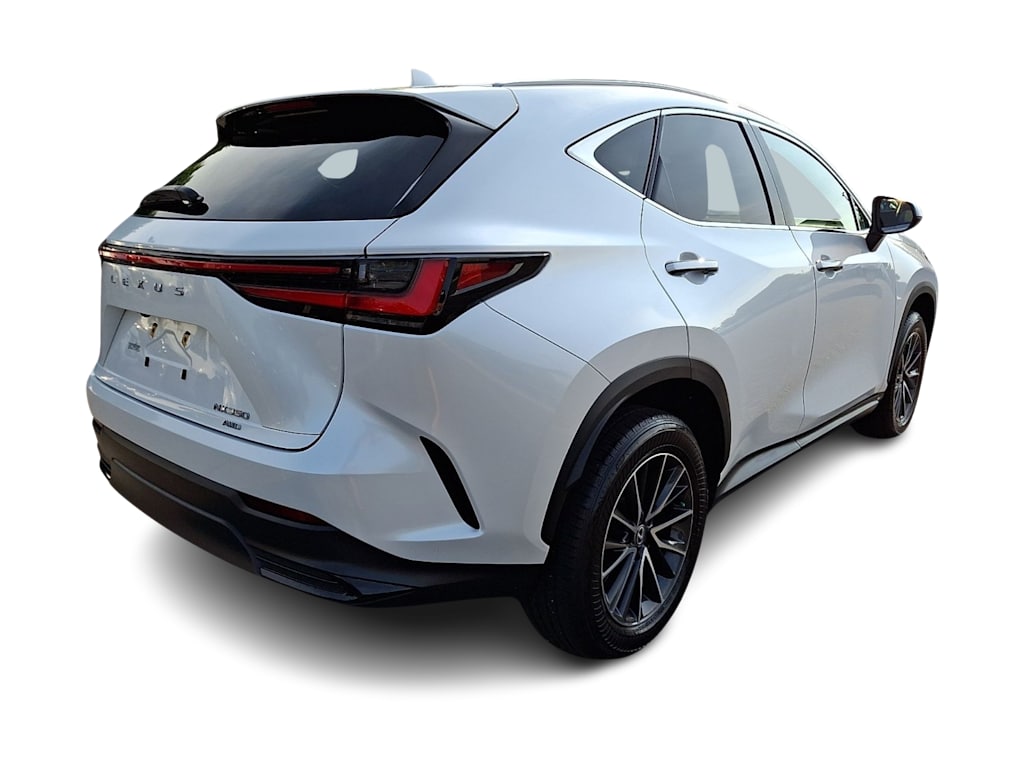 Thumbnail: 2024 Lexus ES - 15