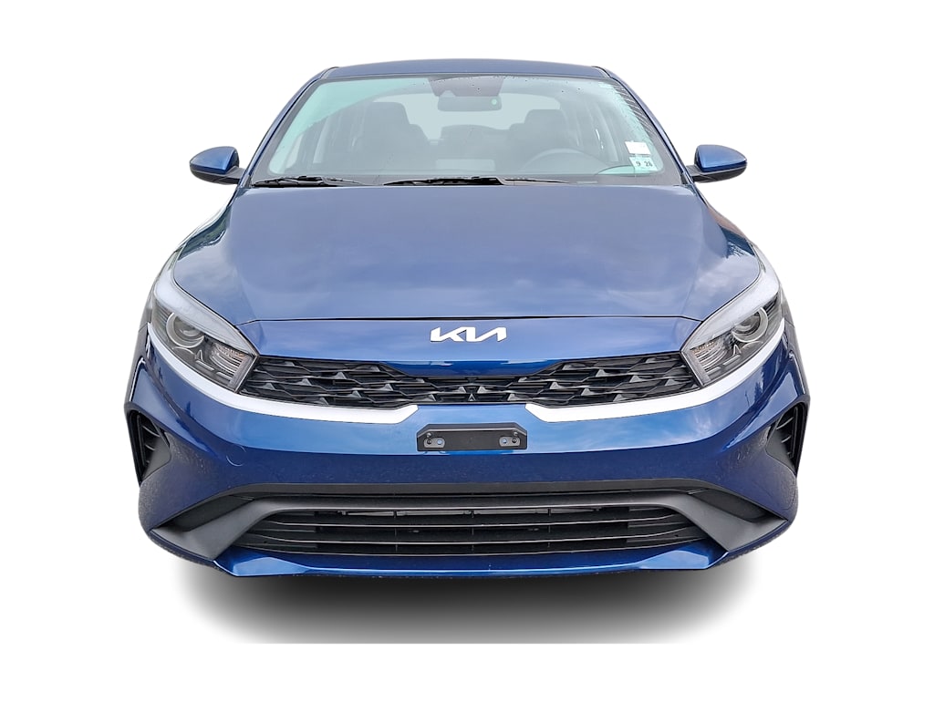 Thumbnail: 2023 Kia Forte - 4