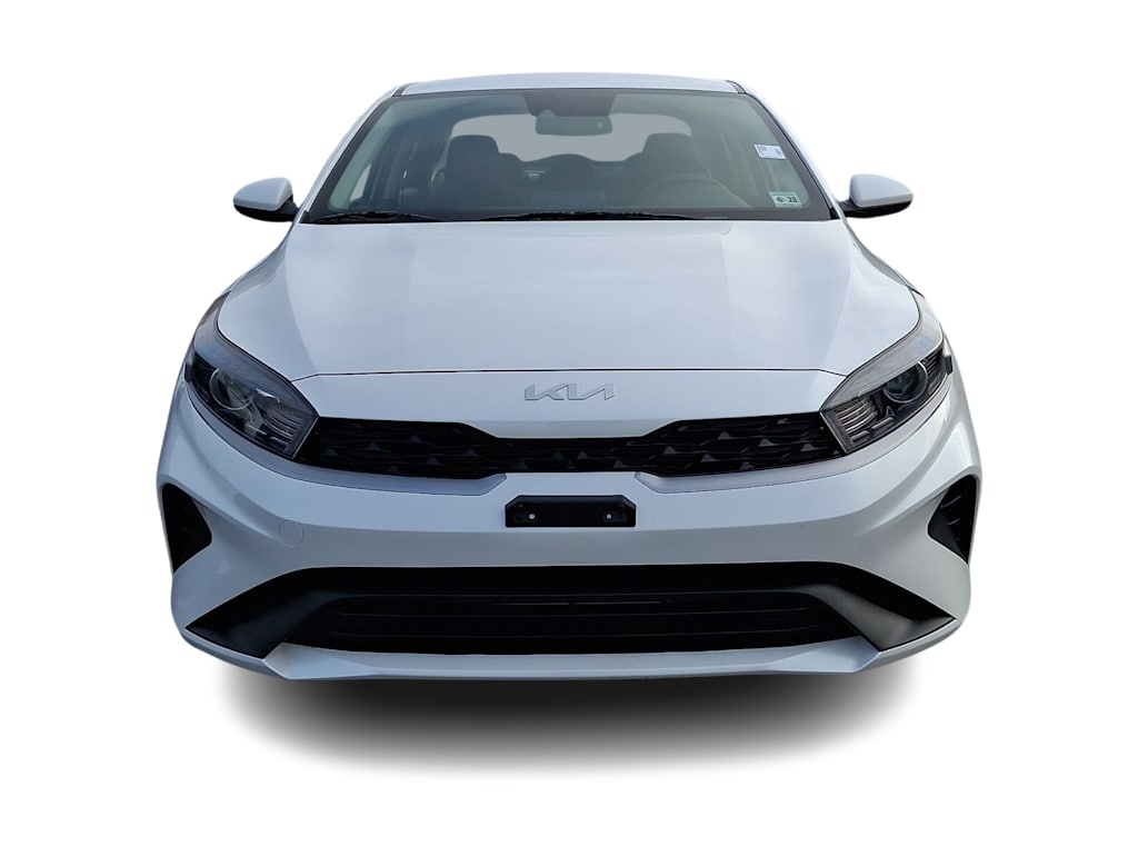 Thumbnail: 2023 Kia Forte - 5