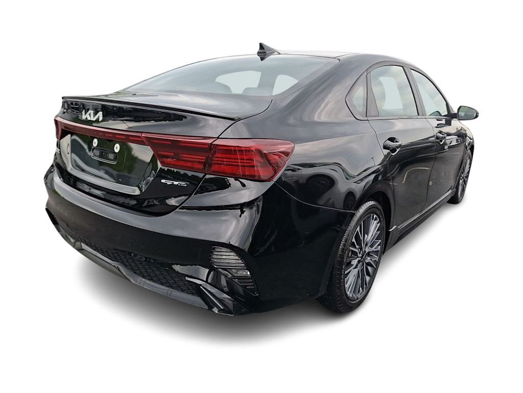 Thumbnail: 2023 Kia Forte - 14