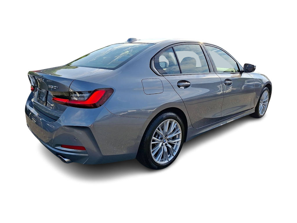 Thumbnail: 2023 BMW 3 Series - 14