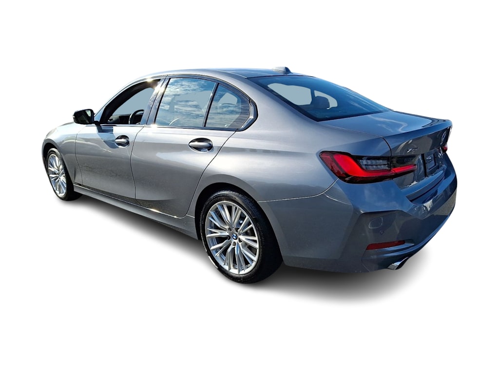 Thumbnail: 2023 BMW 3 Series - 3