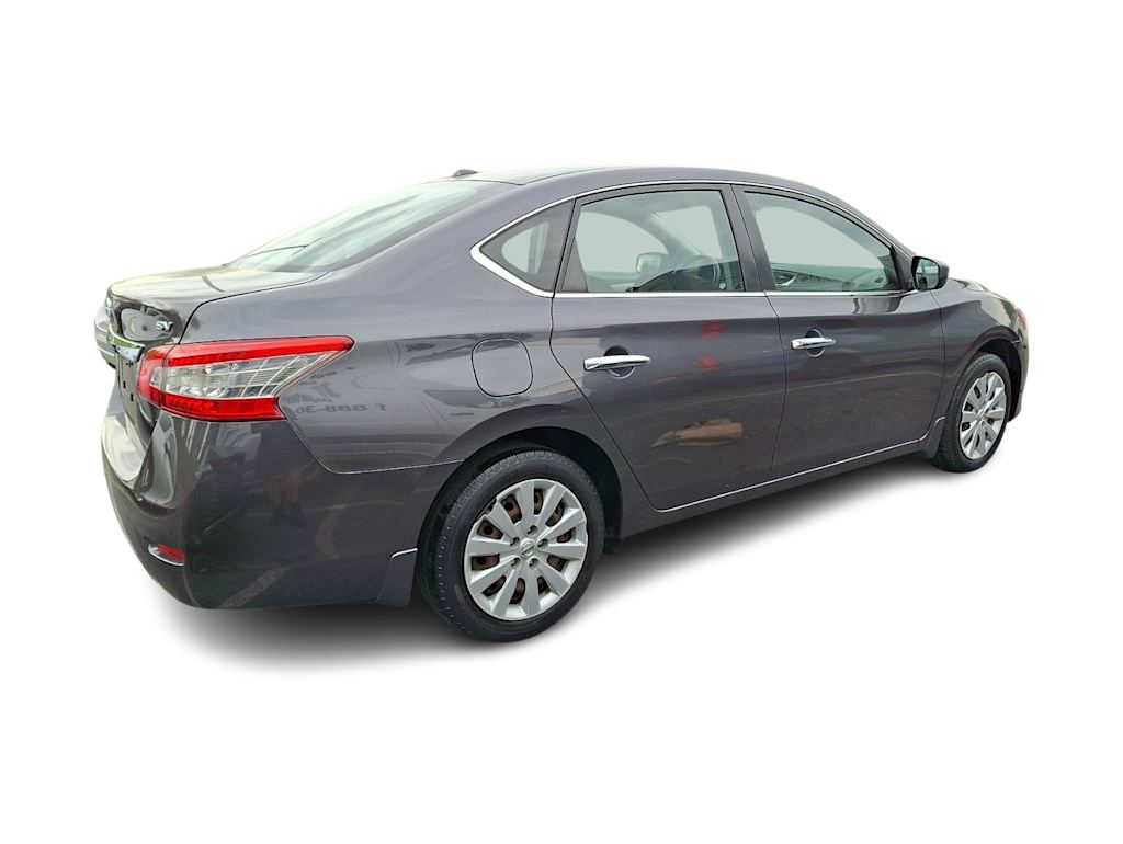 Thumbnail: 2015 Nissan Sentra - 15