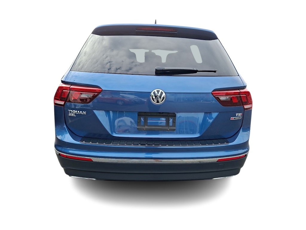 Thumbnail: 2018 Volkswagen Tiguan - 4