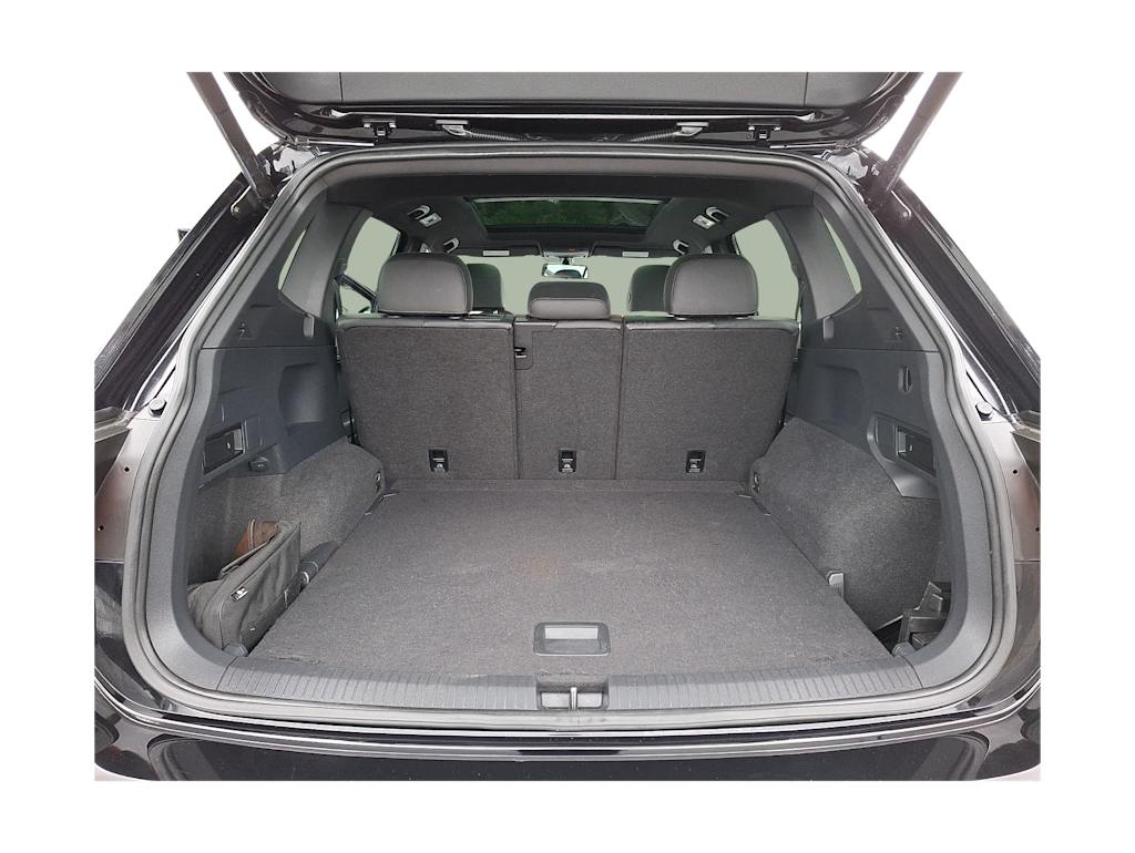 Thumbnail: 2019 Volkswagen Tiguan - 11