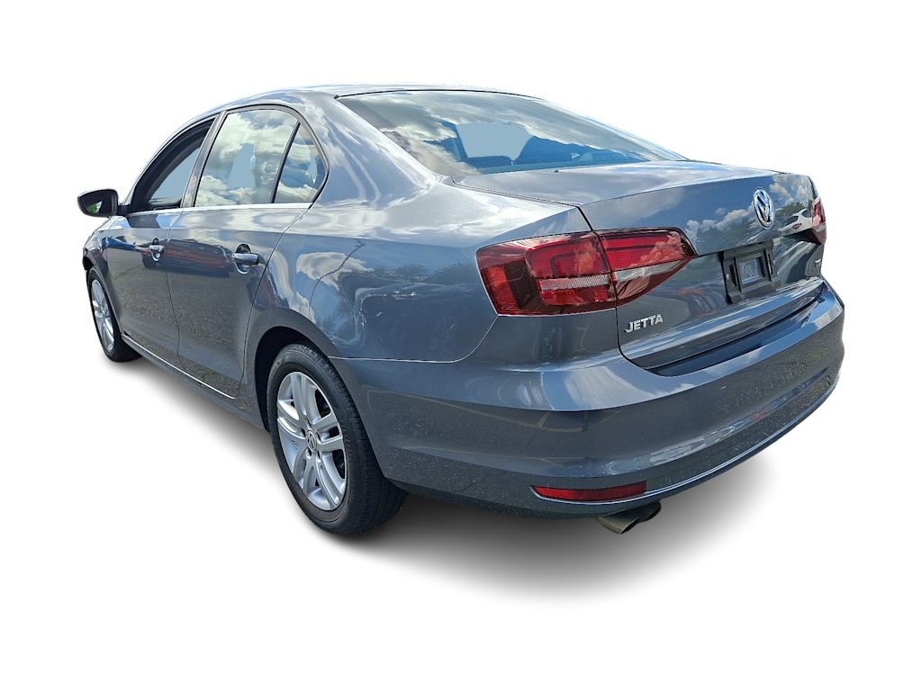 Thumbnail: 2017 Volkswagen Jetta - 2