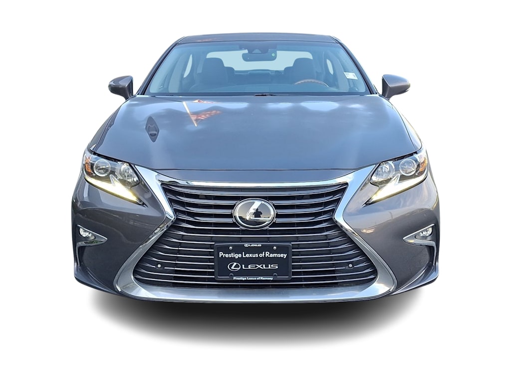 Thumbnail: 2018 Lexus ES - 5