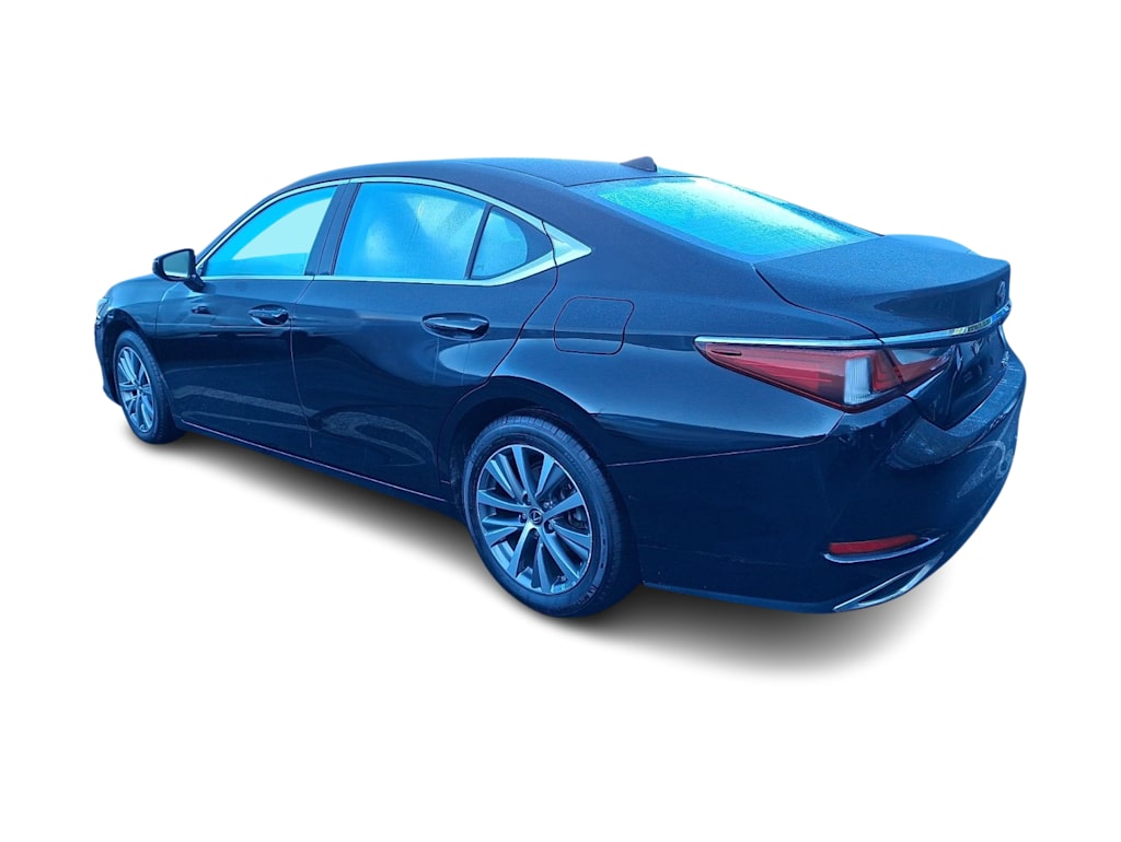 Thumbnail: 2019 Lexus ES - 3