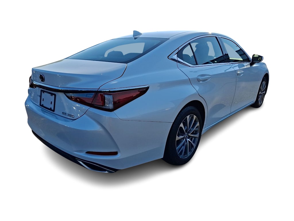 Thumbnail: 2022 Lexus ES - 13
