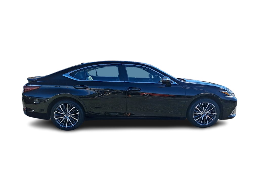 Thumbnail: 2023 Lexus ES - 15
