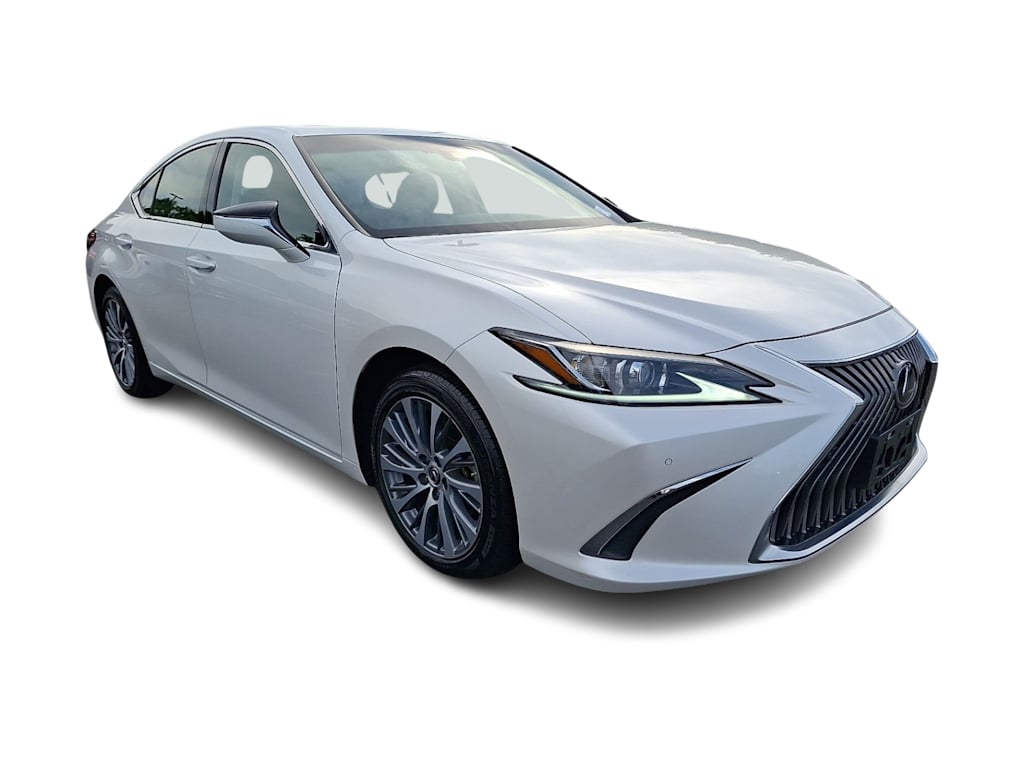 Thumbnail: 2021 Lexus ES - 14