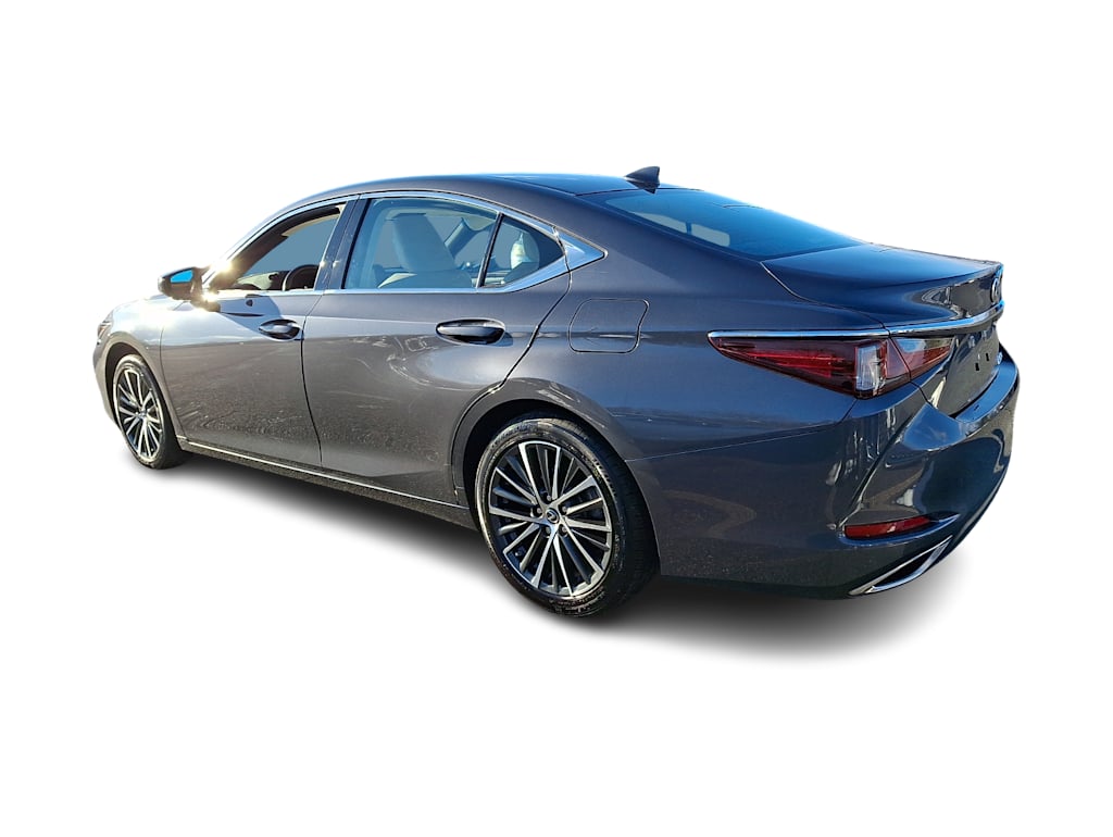 Thumbnail: 2024 Lexus ES - 2