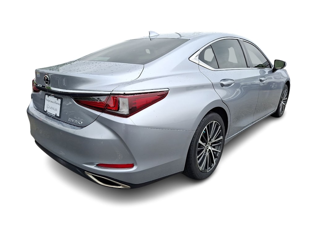 Thumbnail: 2024 Lexus ES - 16