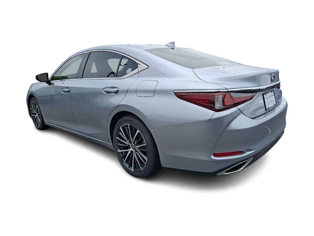 Thumbnail: 2024 Lexus ES - 3