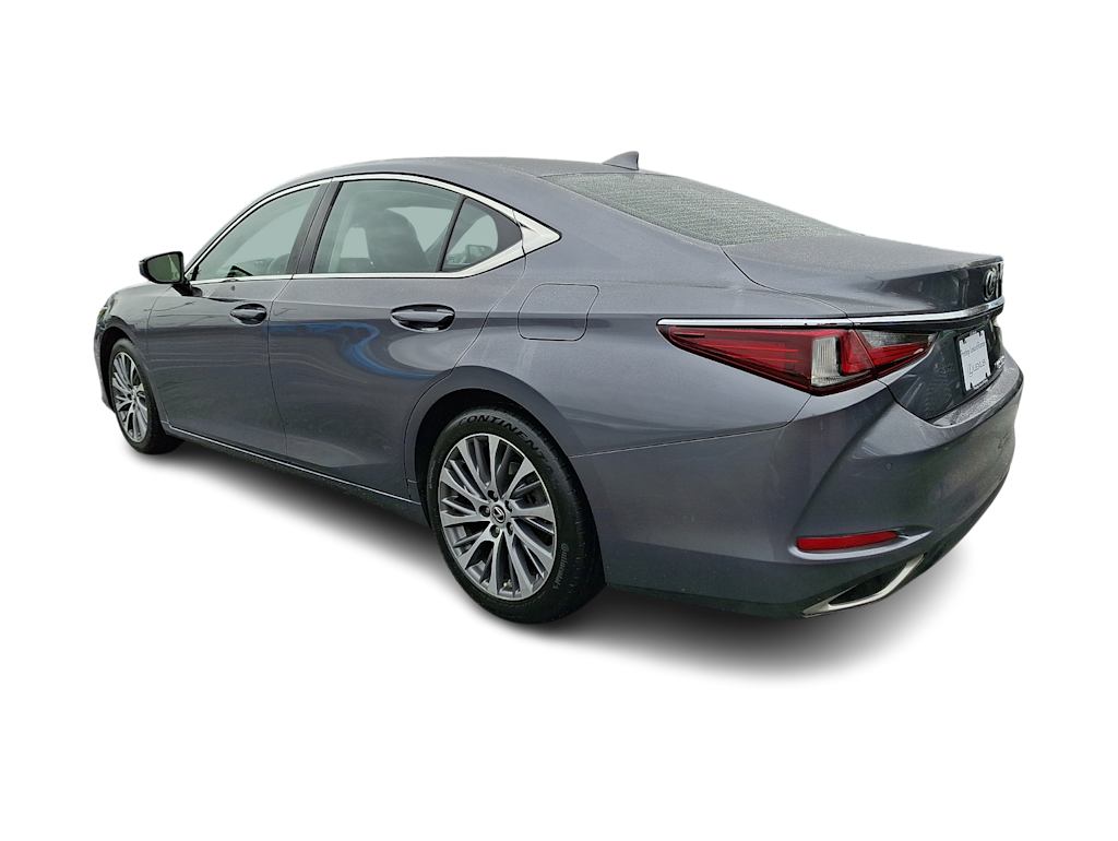 Thumbnail: 2020 Lexus ES - 2