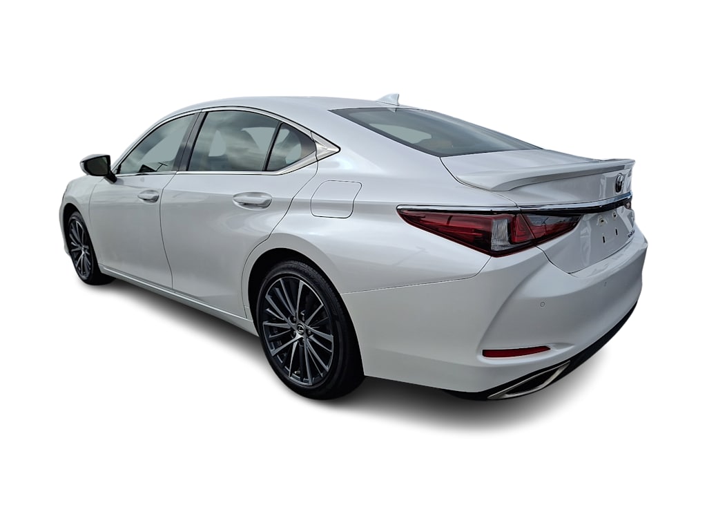 Thumbnail: 2023 Lexus ES - 2