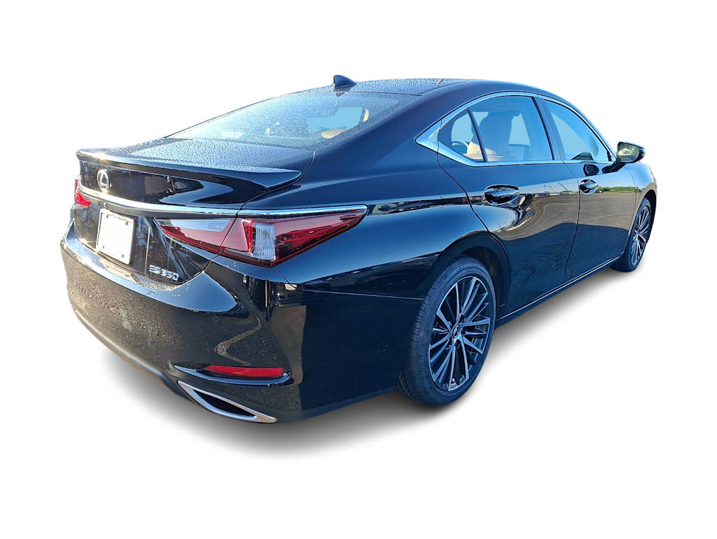 Thumbnail: 2024 Lexus ES - 15