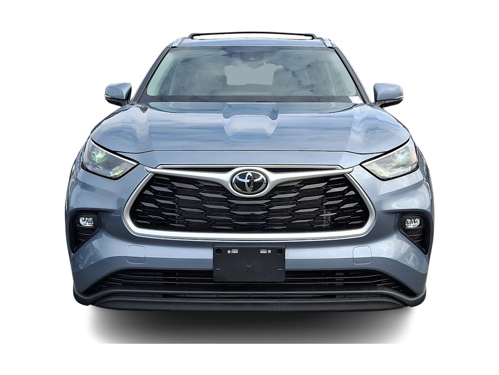 Thumbnail: 2022 Toyota Highlander - 4