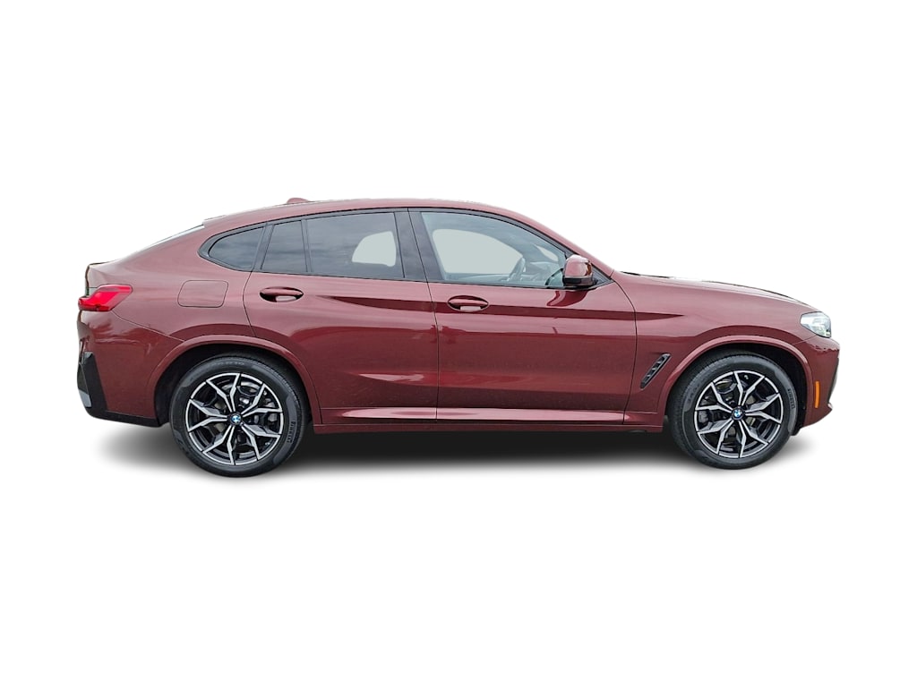 Thumbnail: 2023 BMW X4 - 14