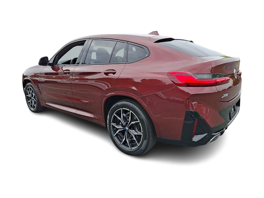 Thumbnail: 2023 BMW X4 - 3