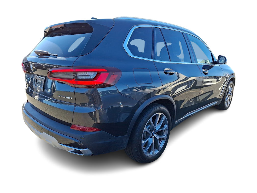 Thumbnail: 2023 BMW X5 - 14