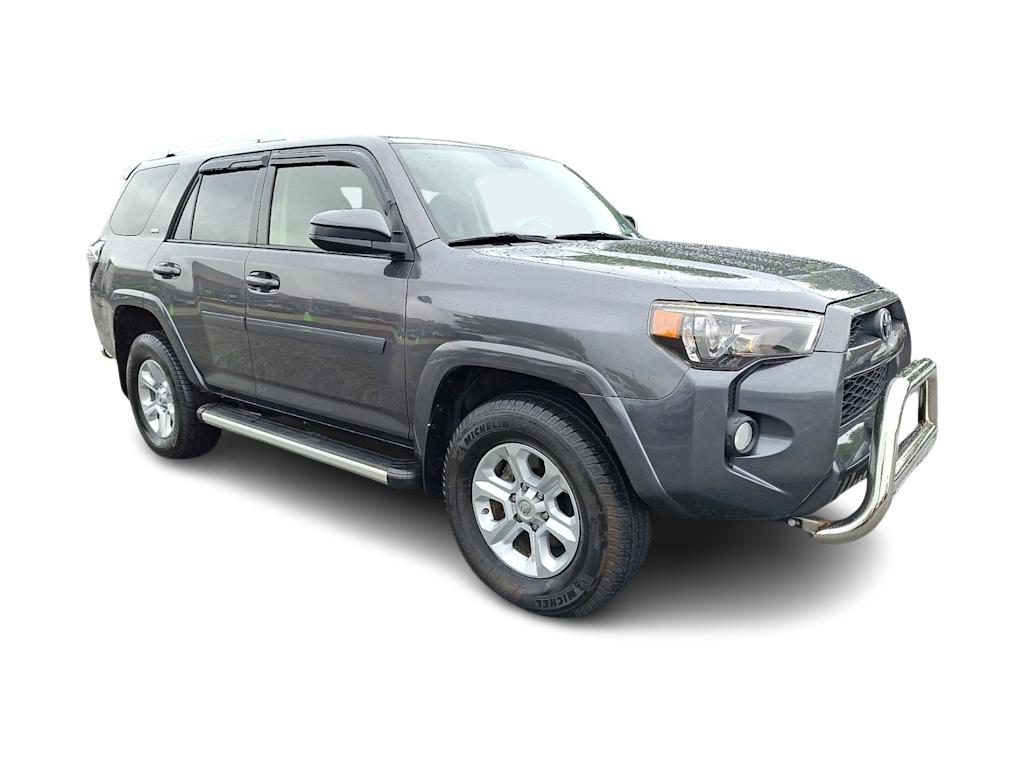 Thumbnail: 2015 Toyota 4Runner - 14