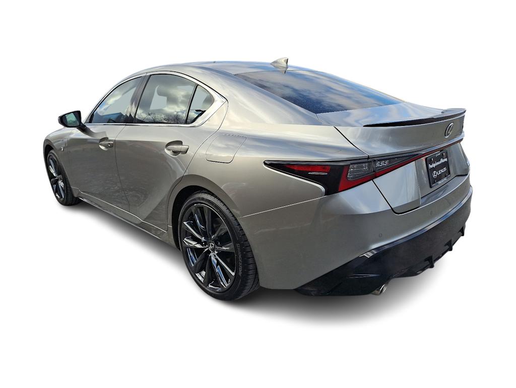 2023 Lexus IS 350 2