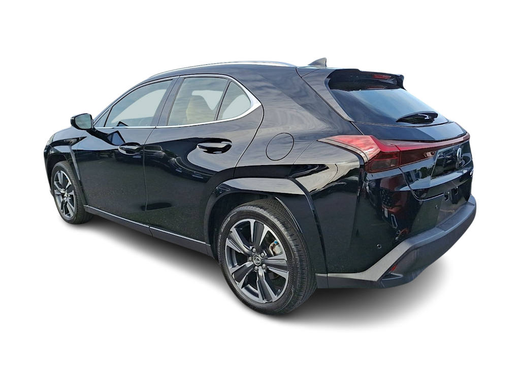 Thumbnail: 2023 Lexus UX - 4