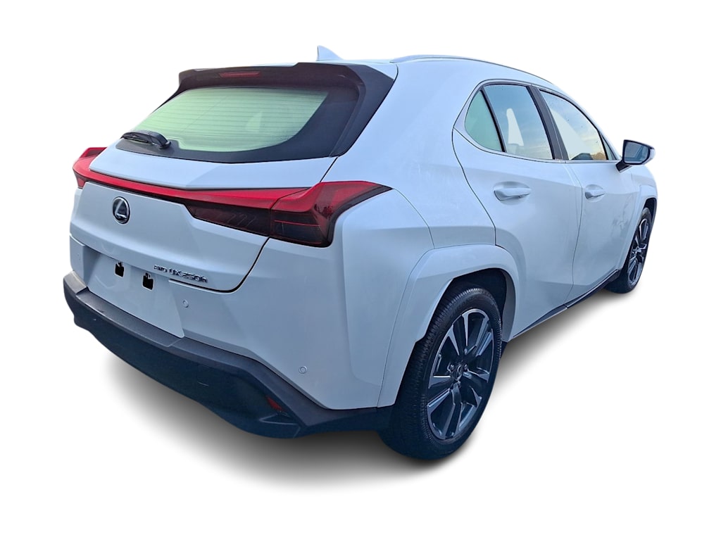 Thumbnail: 2024 Lexus UX - 14