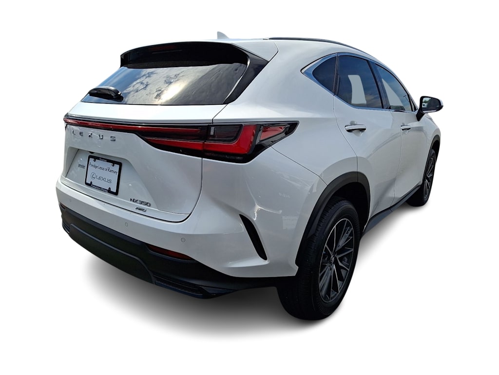 Thumbnail: 2024 Lexus ES - 15