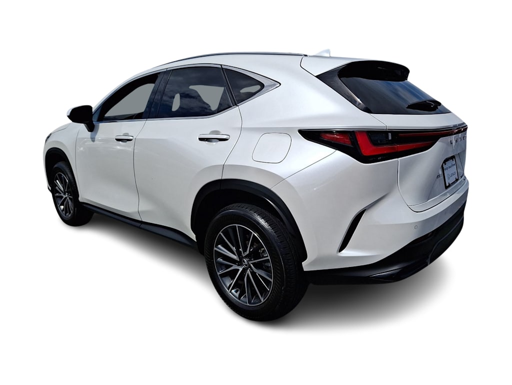 Thumbnail: 2024 Lexus ES - 3