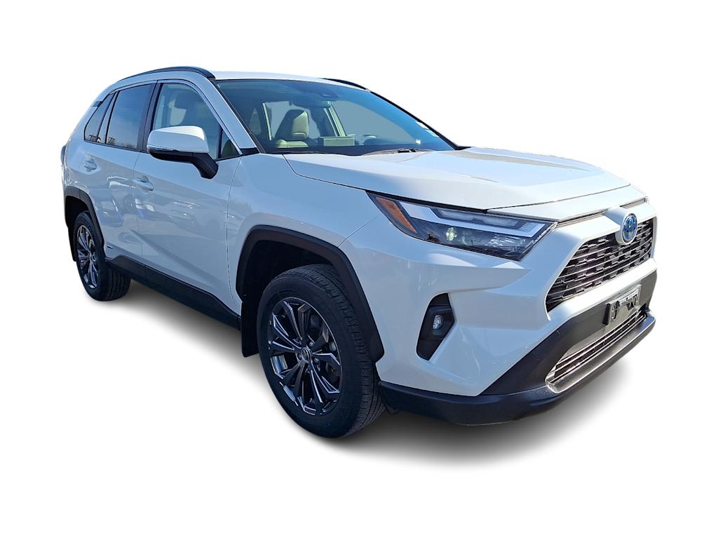 Thumbnail: 2022 Toyota RAV4 - 14