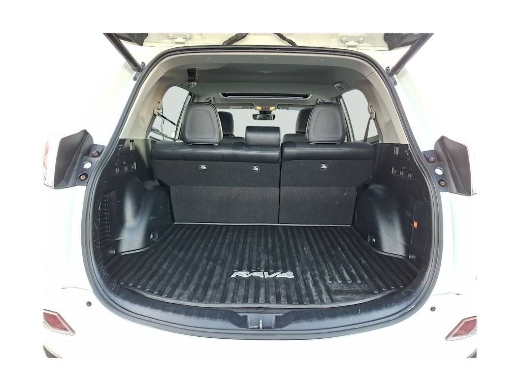 Thumbnail: 2016 Toyota RAV4 - 12