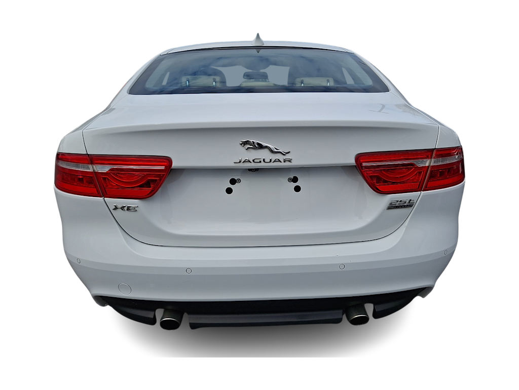Thumbnail: 2018 Jaguar XE - 3