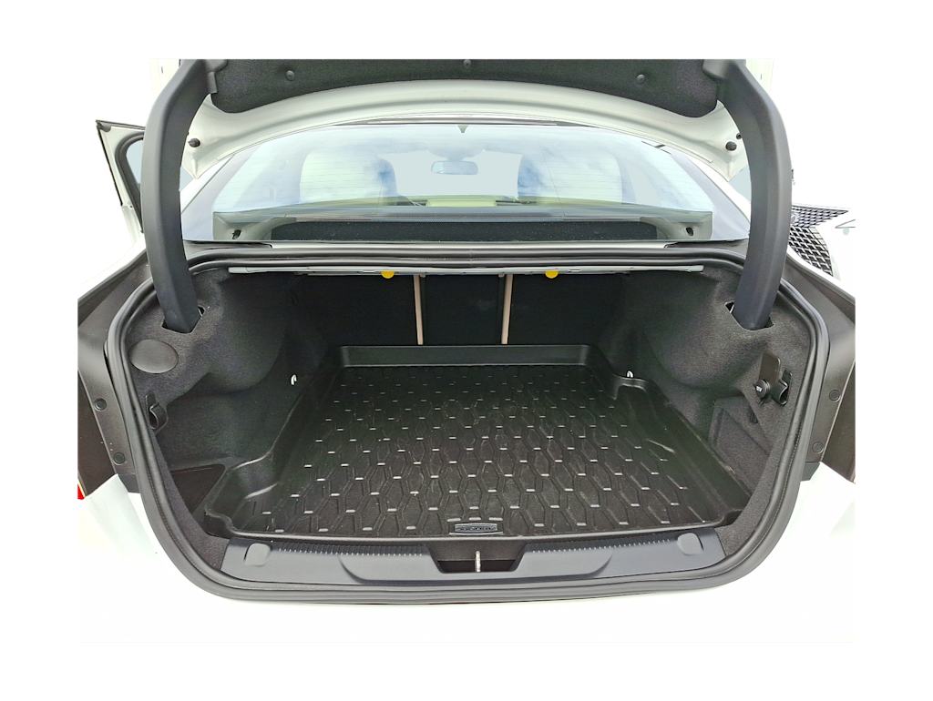 Thumbnail: 2018 Jaguar XE - 12