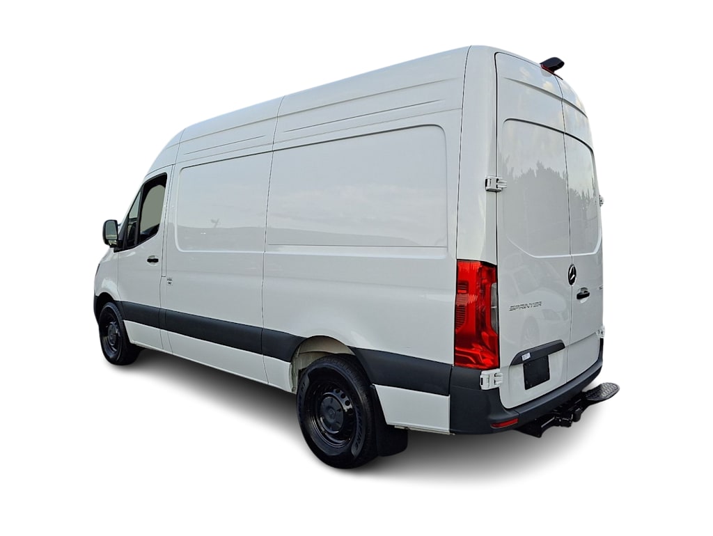 Thumbnail: 2025 Mercedes-Benz Sprinter - 3