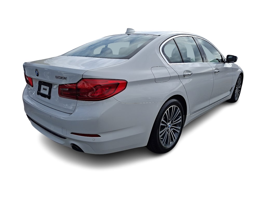 Thumbnail: 2018 BMW 5 Series - 15