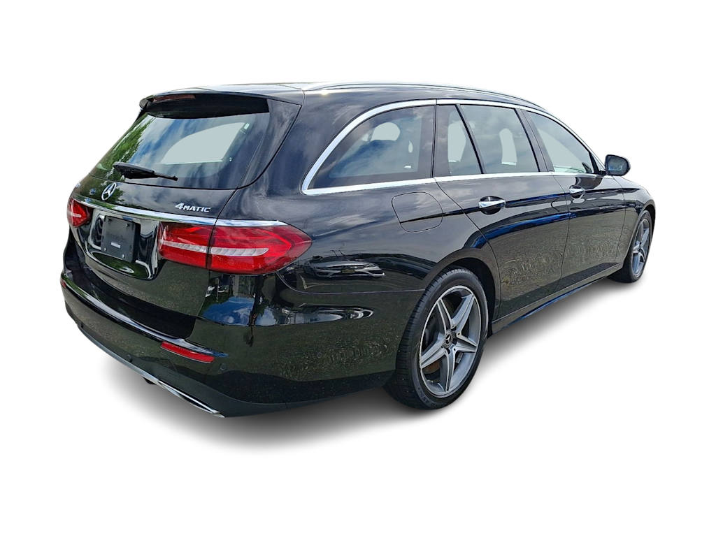 Thumbnail: 2018 Mercedes-Benz E-Class - 15