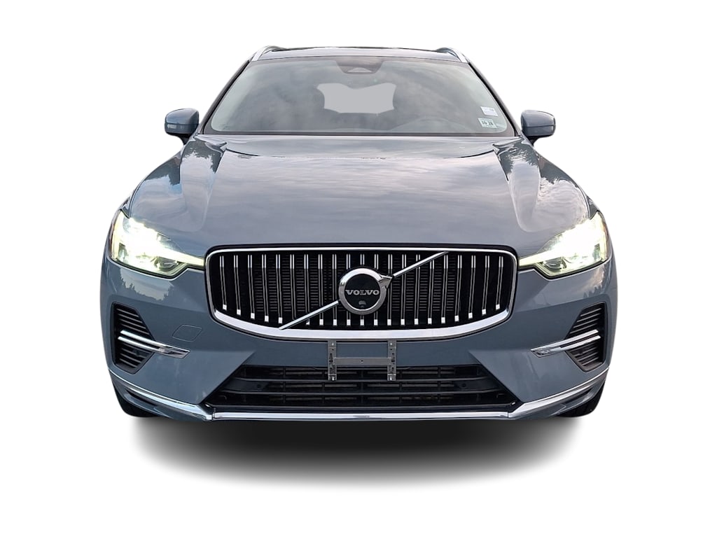 Thumbnail: 2023 Volvo XC60 - 3