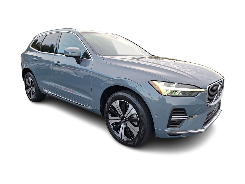 Thumbnail: 2023 Volvo XC60 - 12