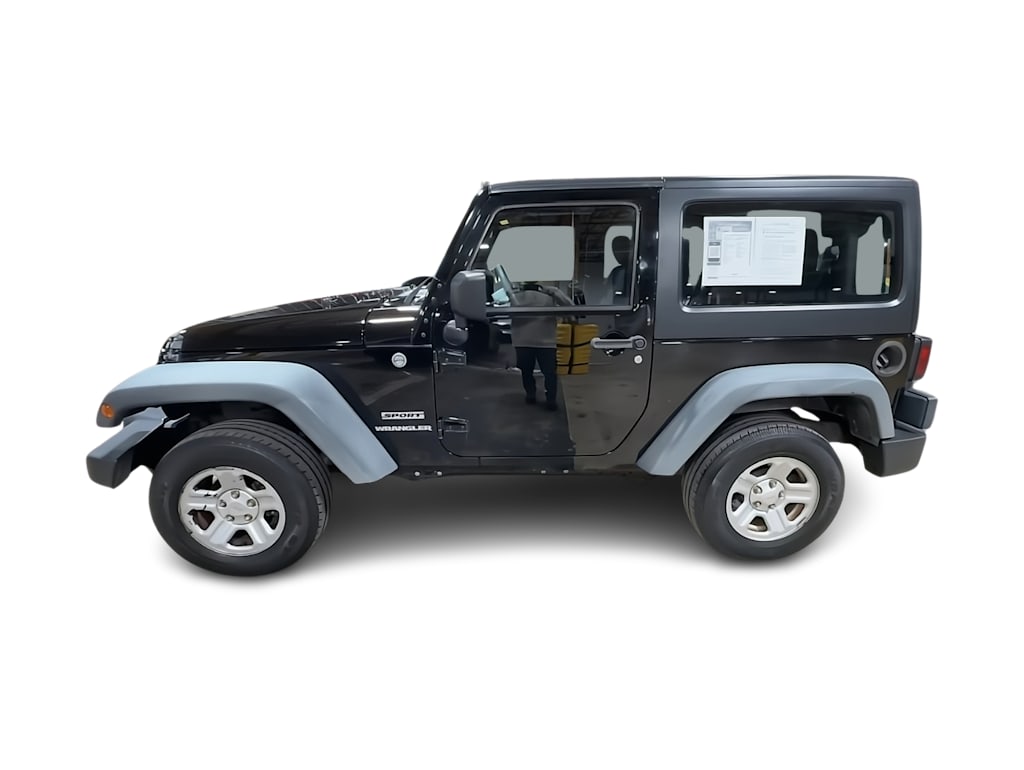 Thumbnail: 2012 Jeep Wrangler - 19