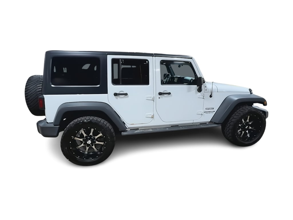 Thumbnail: 2017 Jeep Wrangler - 22