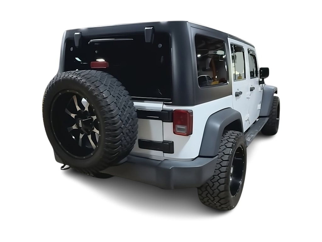 Thumbnail: 2017 Jeep Wrangler - 21