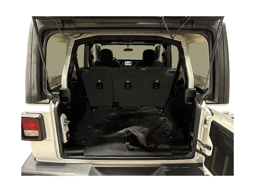 Thumbnail: 2020 Jeep Wrangler - 15