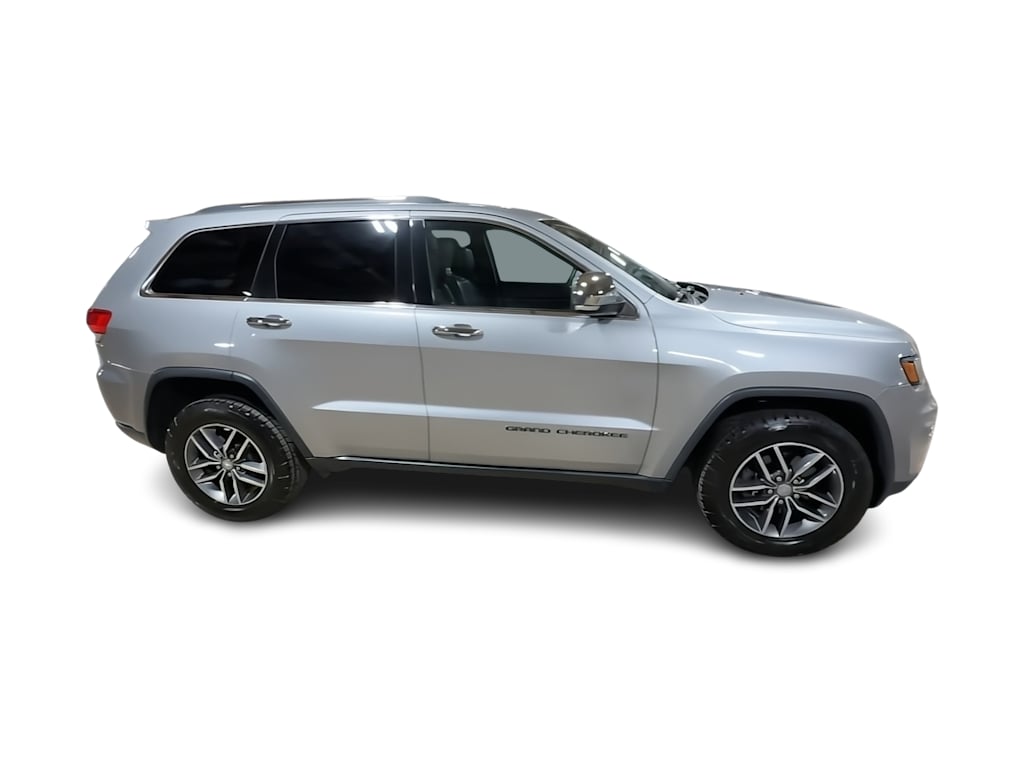 Thumbnail: 2017 Jeep Grand Cherokee - 21