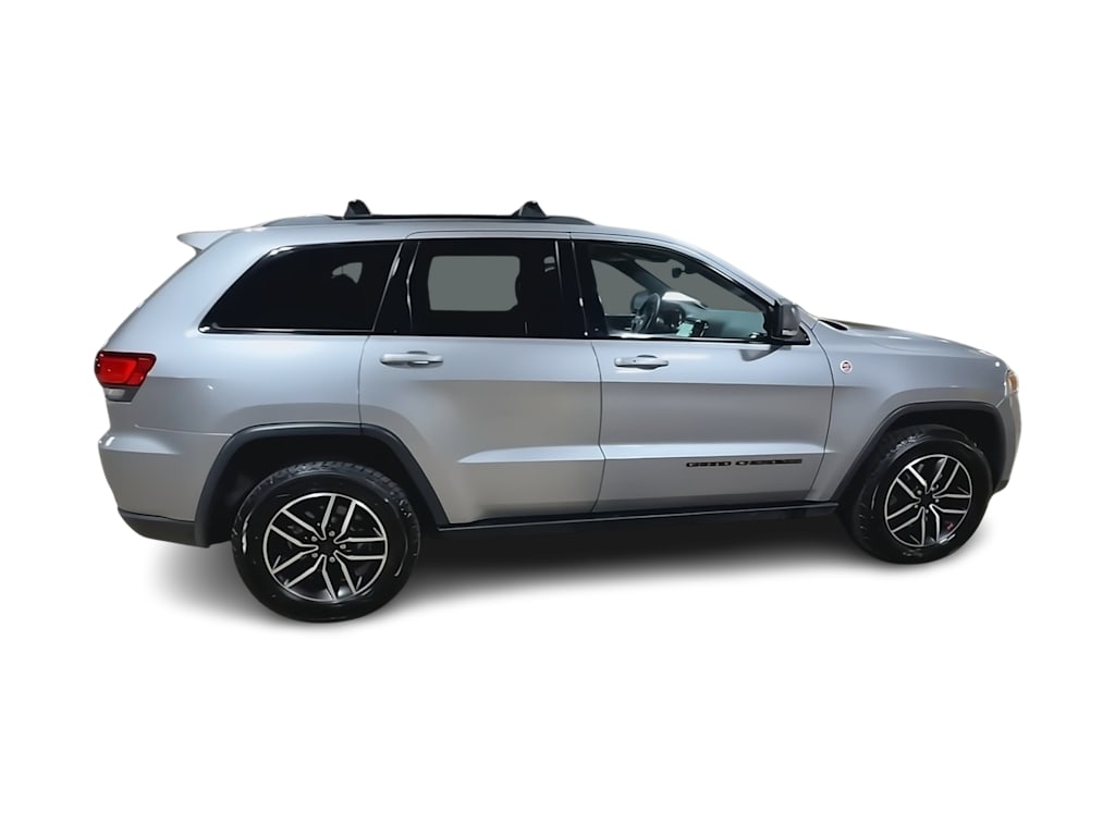 Thumbnail: 2021 Jeep Grand Cherokee - 23