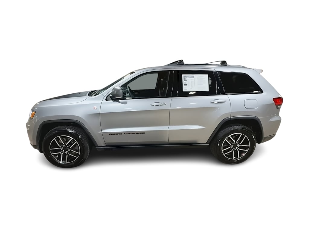 Thumbnail: 2021 Jeep Grand Cherokee - 3